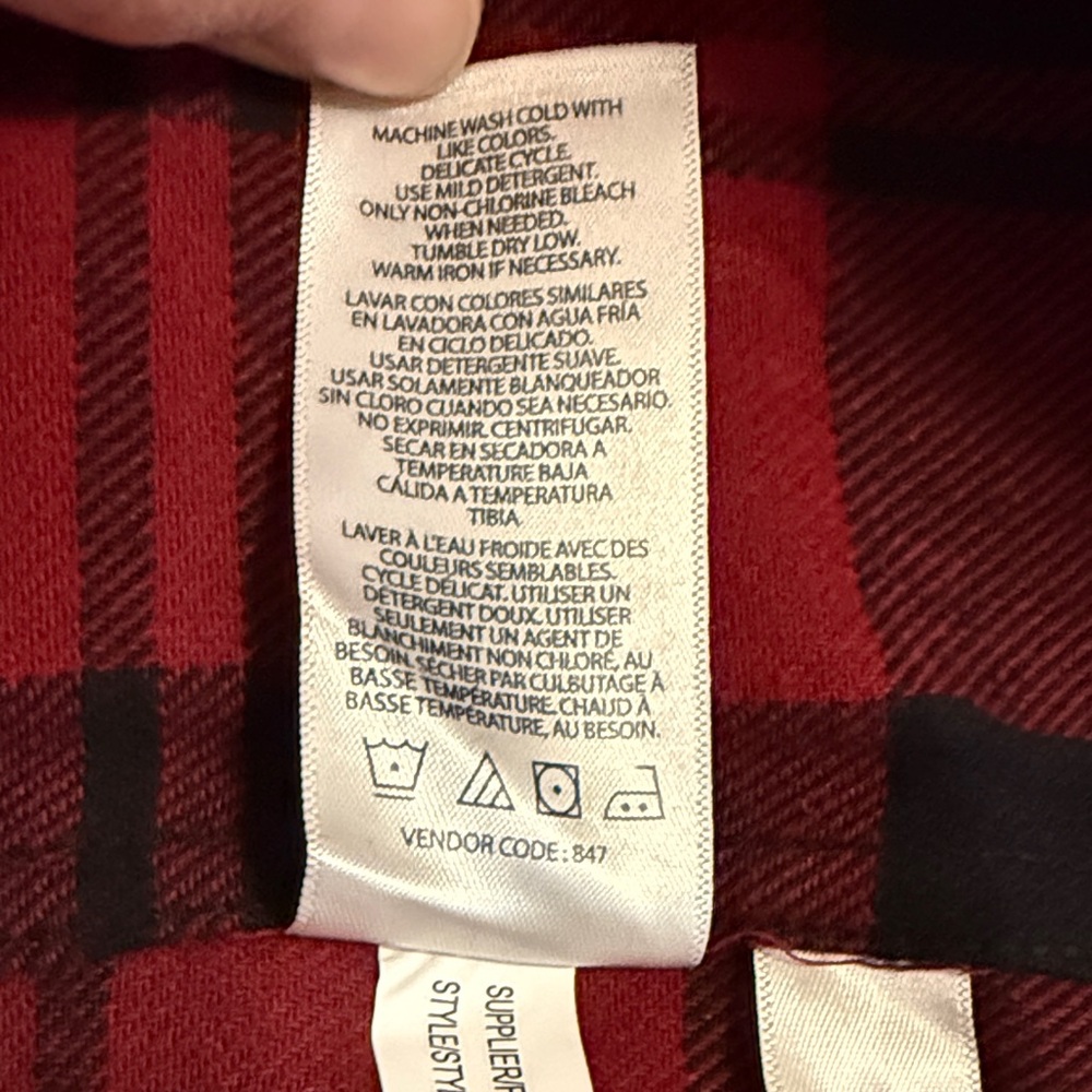 Lands' End Men's Plaid Button-Down Shirt - Red and Black - Picture 9 of 11